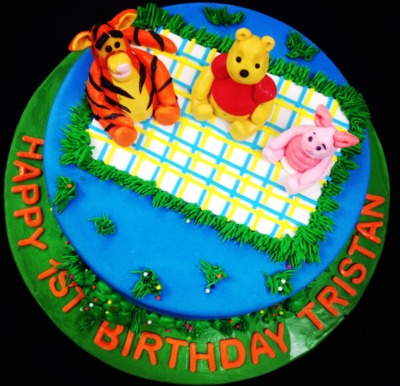 Pooh 1st Birthday Cake, Pooh Cake